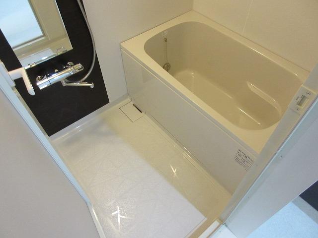 バス・シャワールーム　※202号室モデルルーム