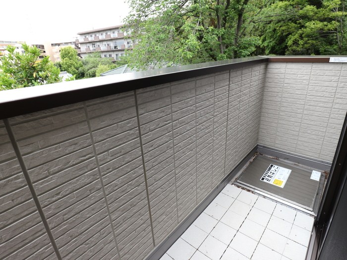 バルコニー　風通しの良いバルコニー