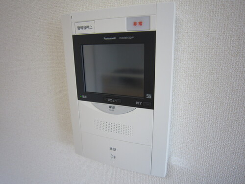 セキュリティ　モニター付きインターホン（前回内装時2017年11月撮影）