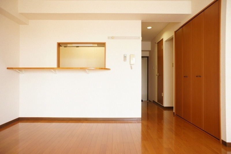 居室・リビング　図面と現状に相違がある場合には現状を優先