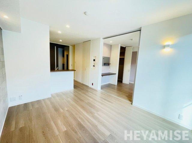 居室・リビング　※同タイプのお部屋のお写真です。