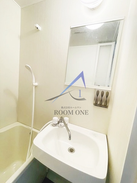 洗面設備　洗面台です。