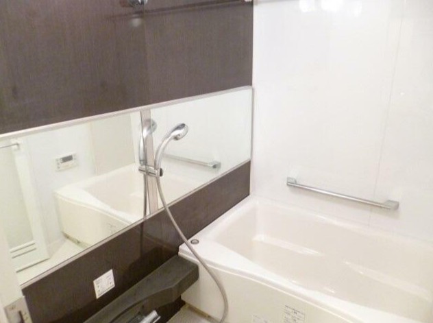 バス・シャワールーム　☆浴室☆