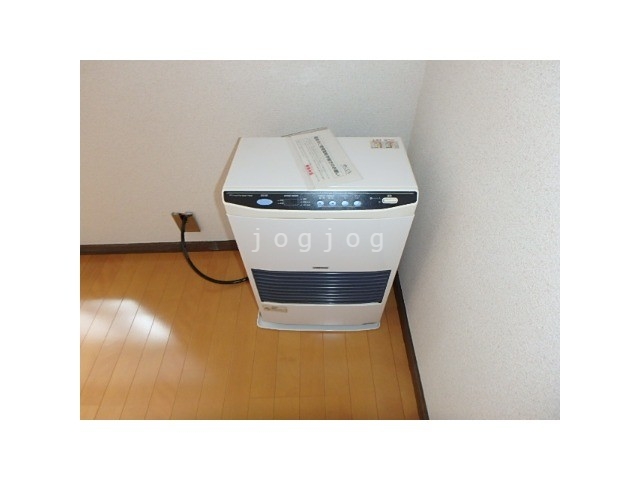 その他設備　ストーブ