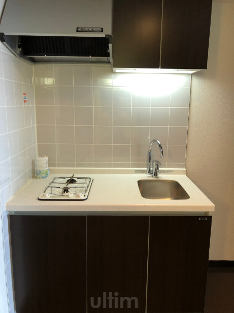 キッチン　※同タイプの他のお部屋です