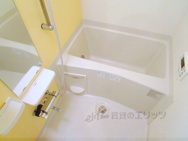 バス・シャワールーム　風呂