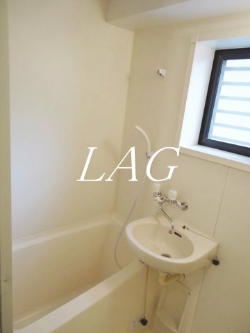 バス・シャワールーム　お風呂です。