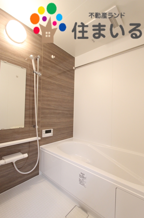 バス・シャワールーム　※写真は同型タイプとなります