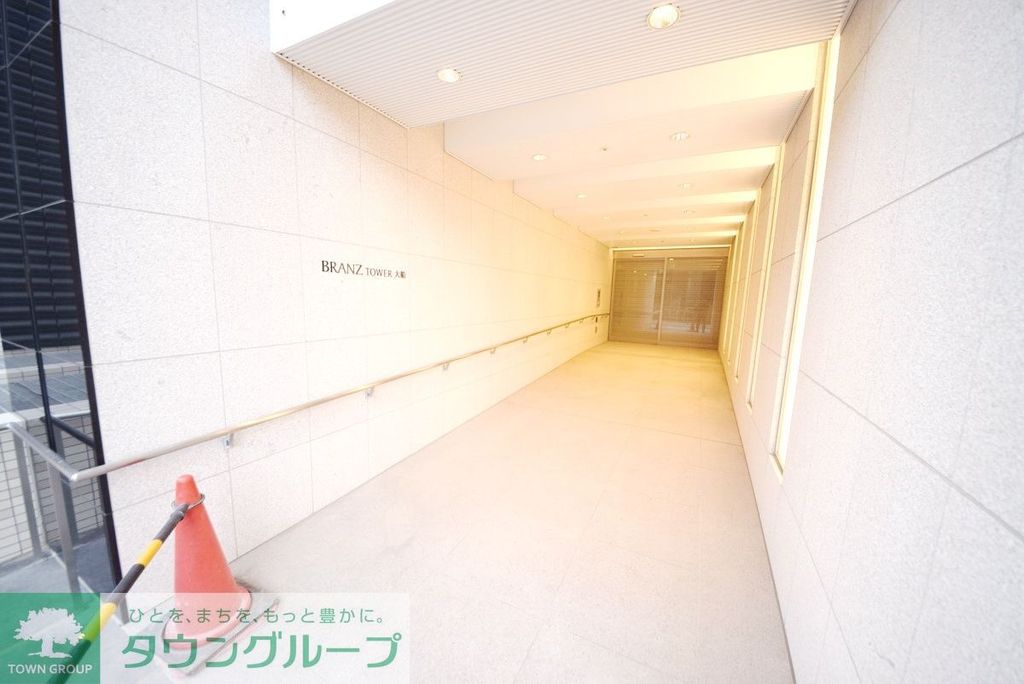 ロビー　エントランス