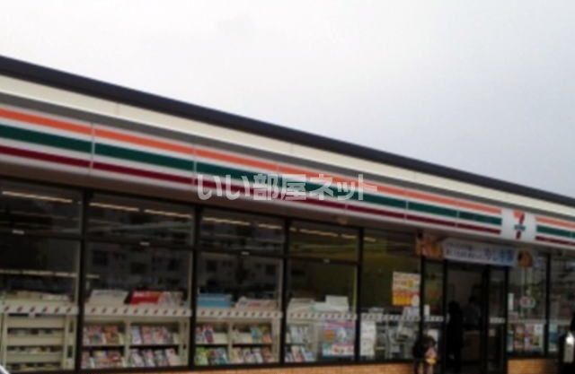 コンビニ　セブンイレブン 山陽小野田丸河内店（コンビニ）まで672m
