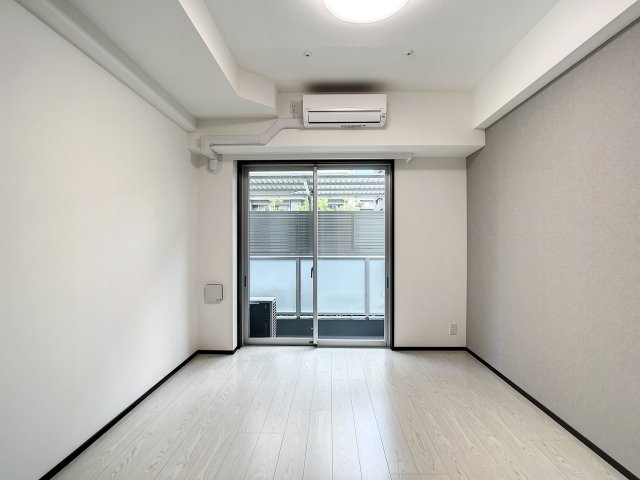 居室・リビング　洋室8.5帖のお部屋です