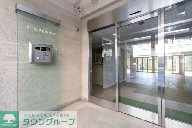 エントランス　※参考写真