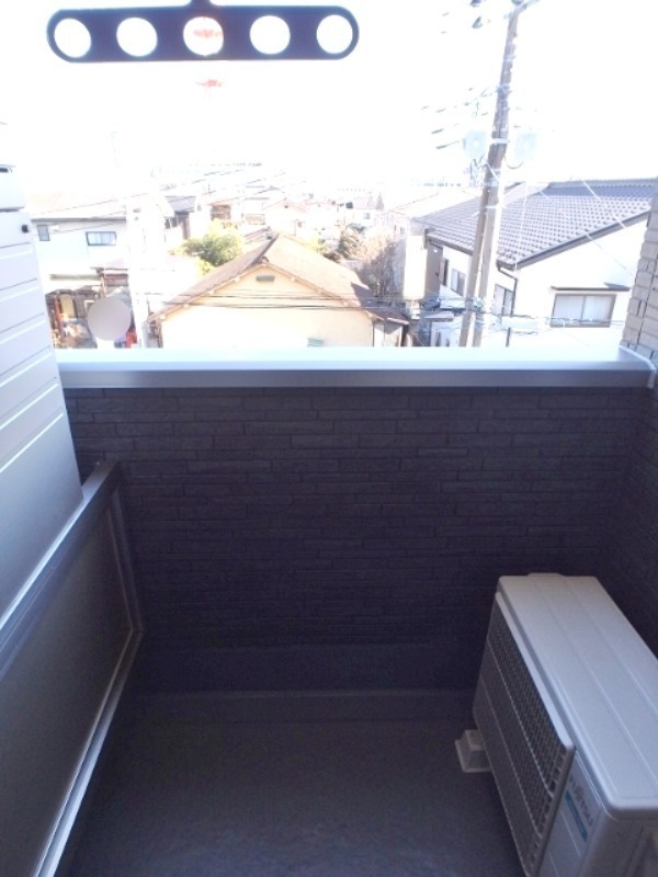 バルコニー　図面と現状に相違がある場合には現状を優先