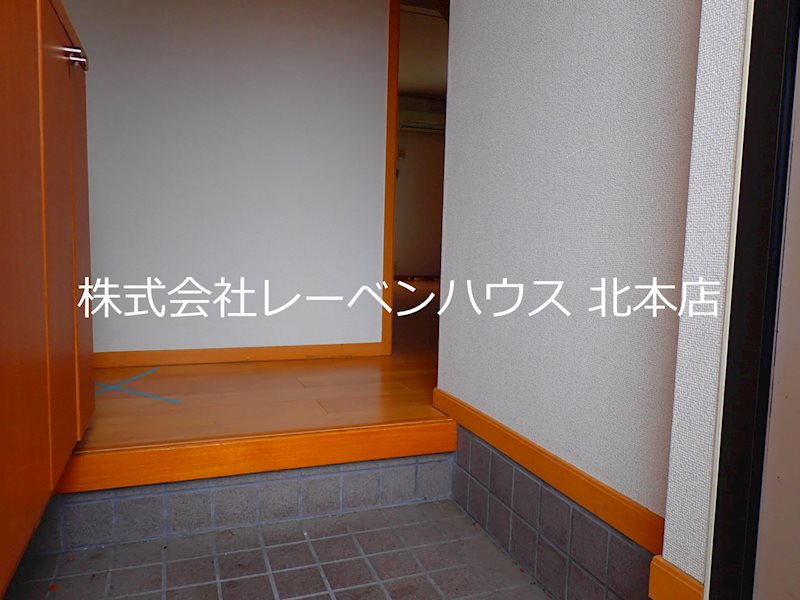 玄関　★レーベンハウスホームページに写真たくさんあります★