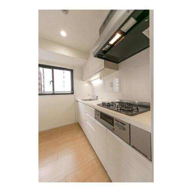 キッチン　※写真は同タイプ住戸です。