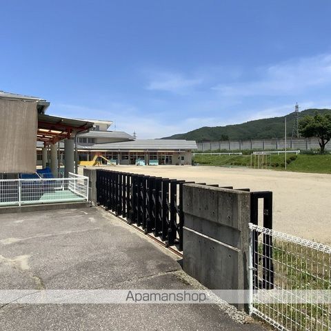 幼稚園・保育園　辰野東部保育園（幼稚園・保育園）まで1205m