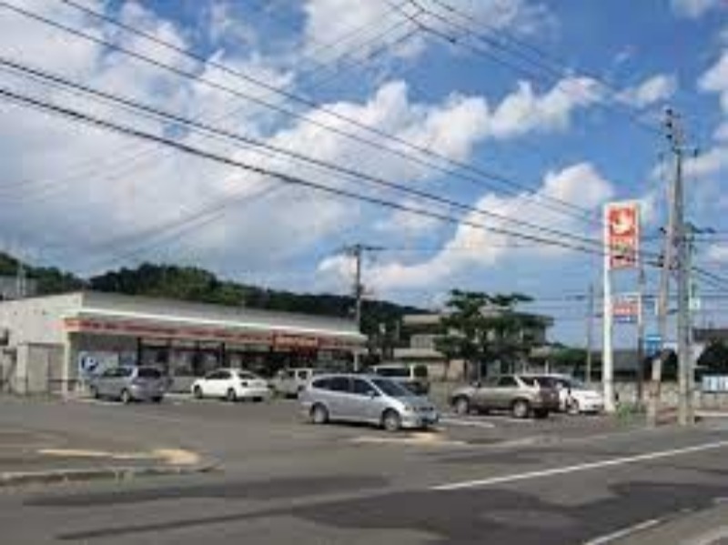 コンビニ　セイコーマート西野10条店（コンビニ）まで763m