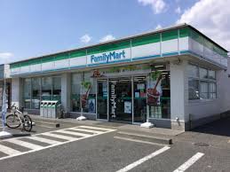 コンビニ　ファミリーマート 国立青果市場前店（コンビニ）まで309m