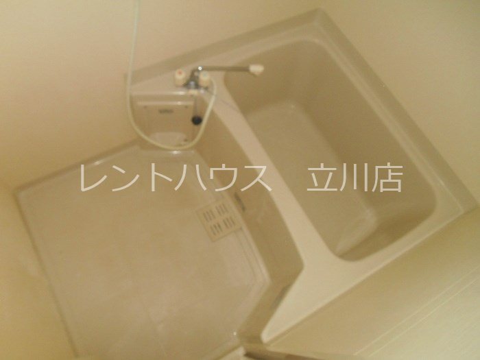 バス・シャワールーム　同建物参考写真