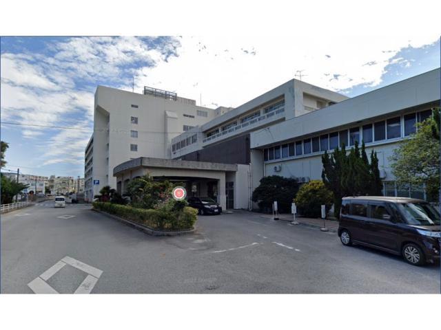 病院　独立行政法人国立病院機構沖縄病院（病院）まで608m