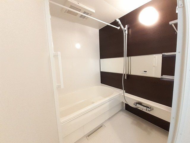 バス・シャワールーム　日々の暮らしに欠かせないお風呂です