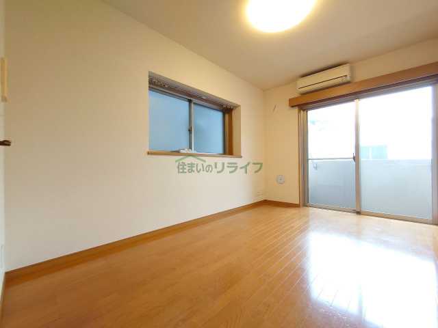 居室・リビング　別部屋参考写真
