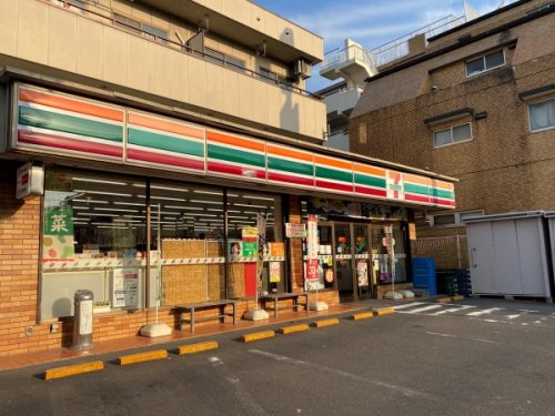 コンビニ　セブンイレブン 多摩蓮光寺店（コンビニ）まで187m