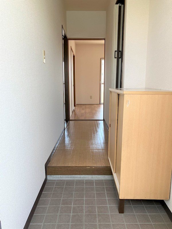 玄関　※他部屋参照・現況優先