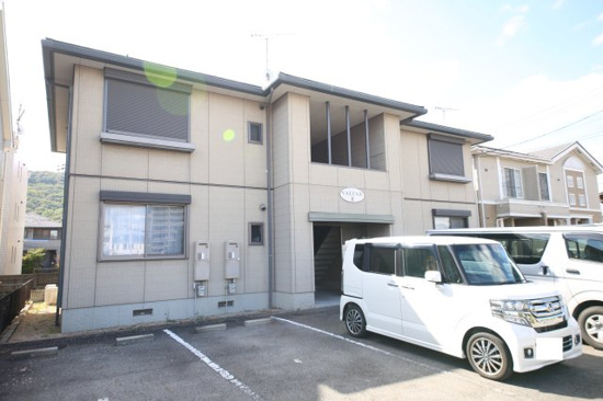 建物外観　バリュージュII