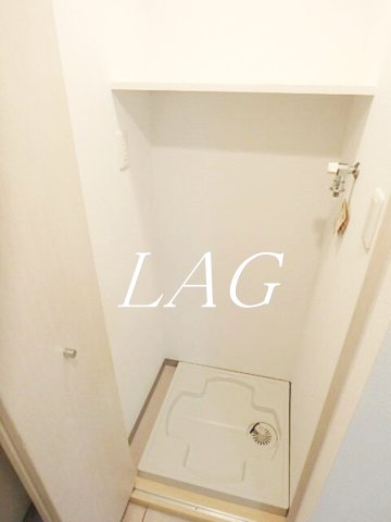 その他設備　室内洗濯機置き場です。