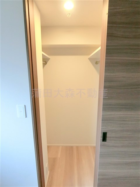 収納　大型収納　ウォークインクローゼット