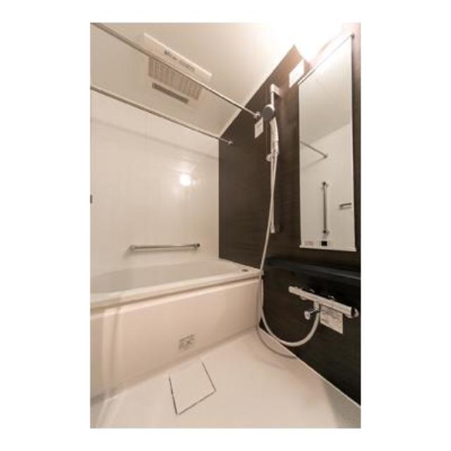 バス・シャワールーム　※写真は同タイプ住戸です。
