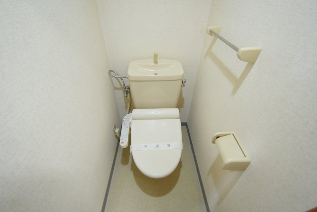 トイレ　別部屋参考写真