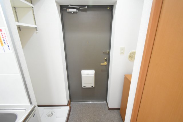 玄関　別部屋参考写真
