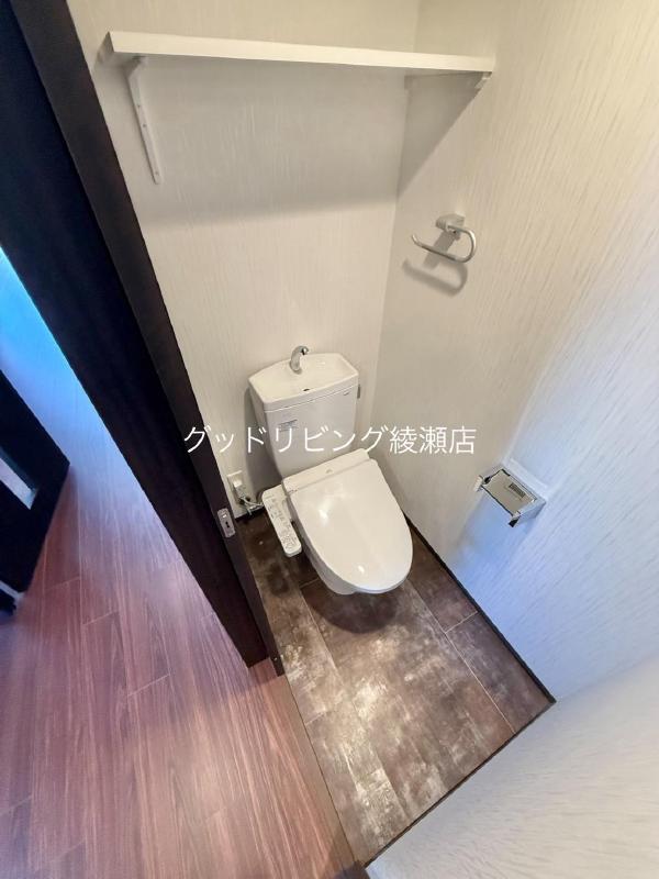 プレジオ北綾瀬ASIANのトイレ写真