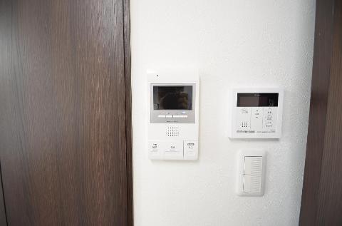 セキュリティ　カメラ付インターホン