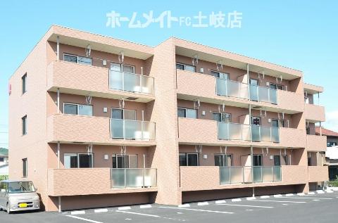 建物外観　外観写真（昼）