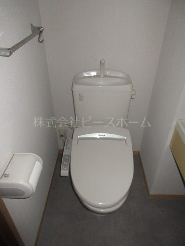 トイレ　※別号室参考写真
