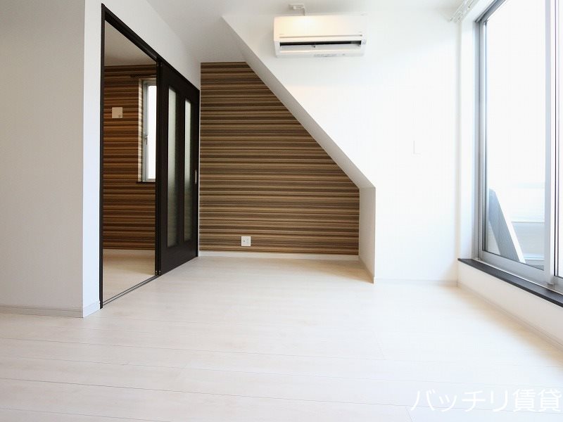 居室・リビング　※同型タイプの為、現状を優先いたします