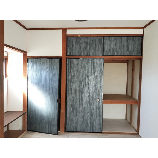 収納　西洋室収納