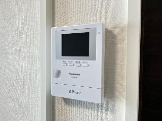 セキュリティ　カメラ付インターホン（イメージ）