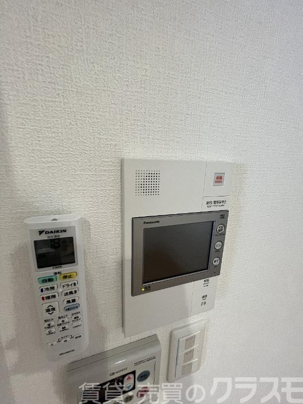 セキュリティ　モニター付きインターホン♪