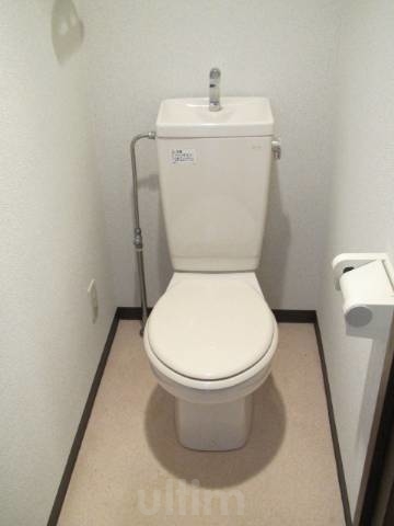 トイレ　※同タイプの他のお部屋です