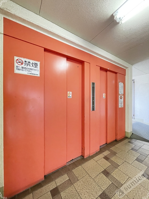 その他共有部分　エレベーターは２基完備されております♪♪