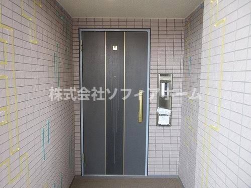 玄関　玄関　※2026年4月撮影の写真