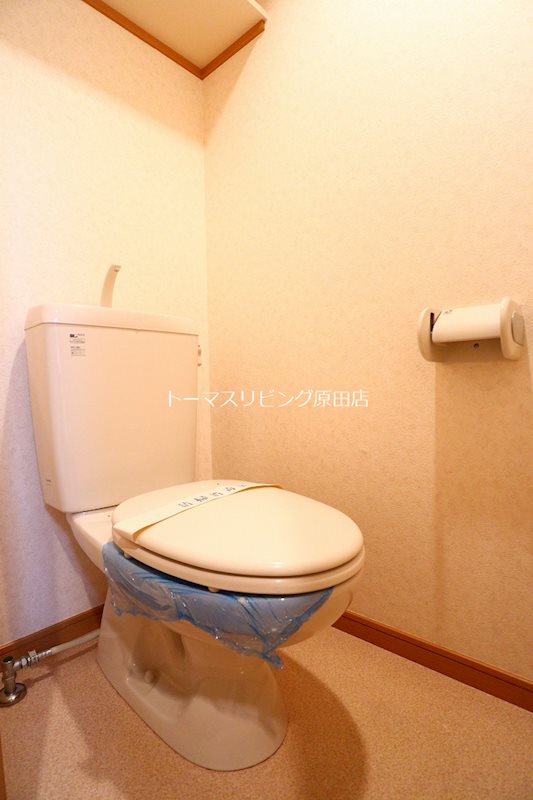 トイレ　102号室写真