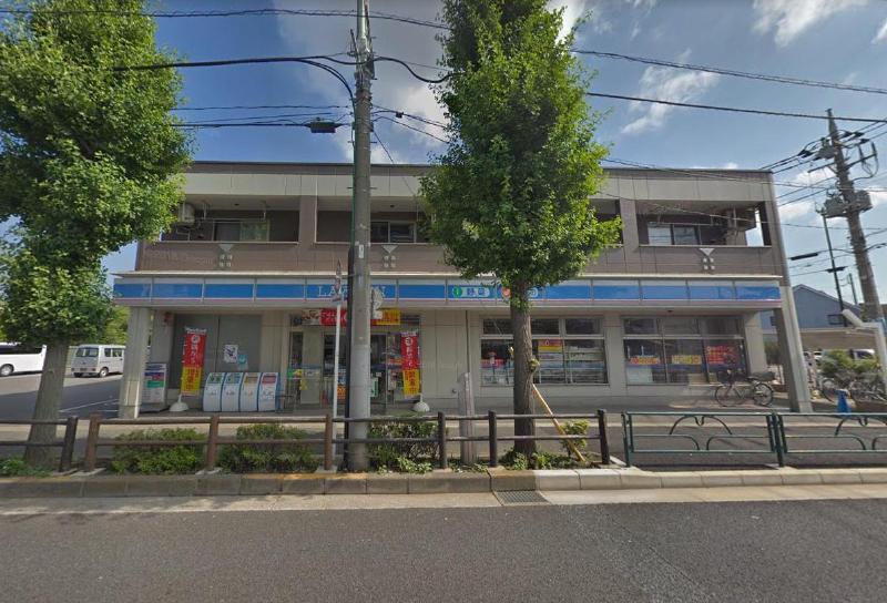 コンビニ　ローソン 西綾瀬三丁目店（コンビニ）まで290m