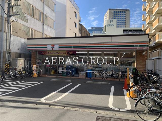 コンビニ　セブンイレブン川崎小川町店（コンビニ）まで154m