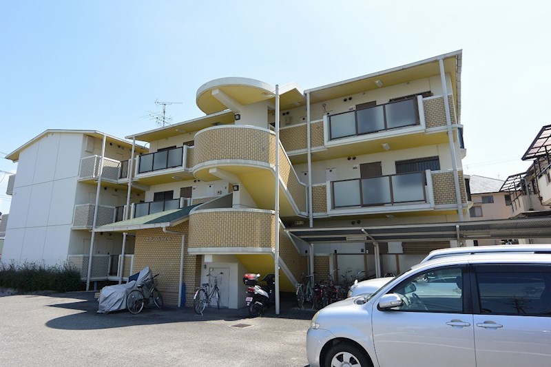 建物外観　エクレールやぐら