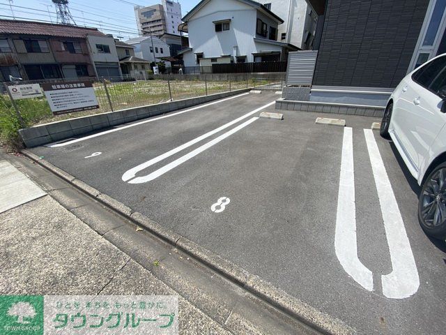 駐車場　駐車場